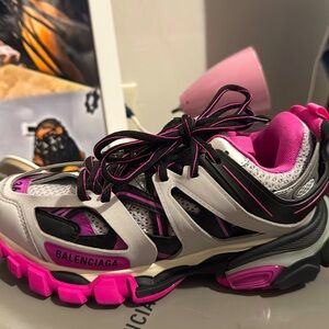 pink gret led balenciagas tracks.